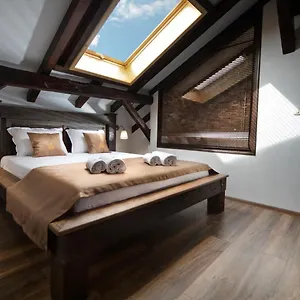 3* Otel Antique - Free Private Parking