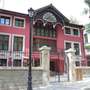 Πανσιόν Hillhouse, Φιλιππούπολη